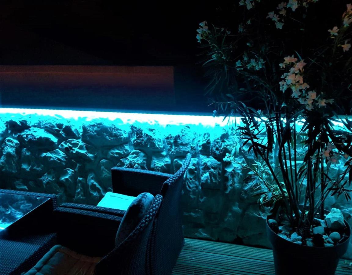 New Villa In Old Center - Pag パグ エクステリア 写真
