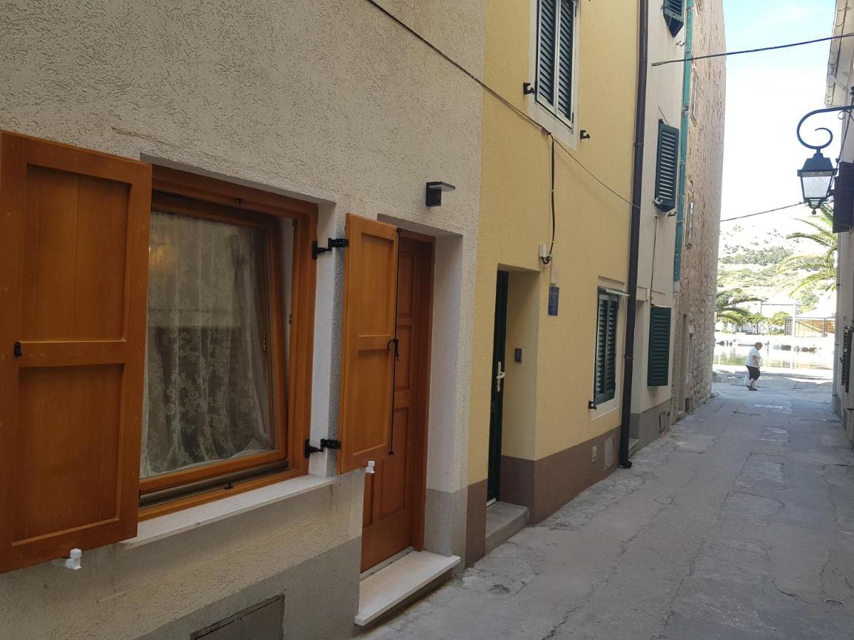 New Villa In Old Center - Pag パグ エクステリア 写真